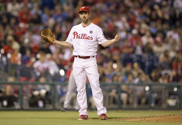 Cliff Lee joins the ranks of the injured in today's fantasy baseball links.