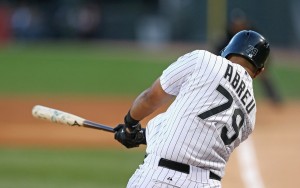 Today's fantasy baseball links feature the return of Jose Abreu.