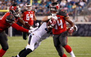 Tampa+Bay+Buccaneers+v+Jacksonville+Jaguars+YmicBRYyB66l